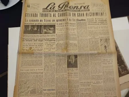 La-prensa_periodico-antiguo