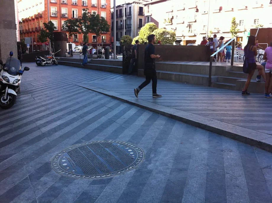 placa-del-proyecto-kcymaerxthaere-en-madrid