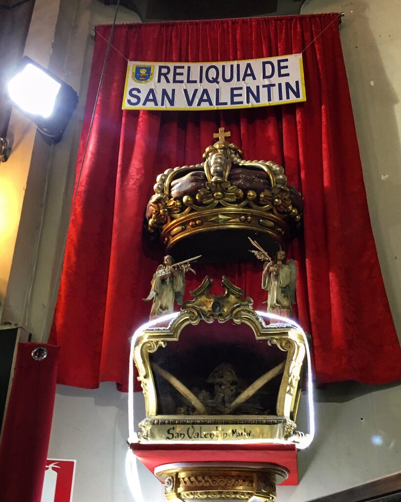 restos-de-san-valentin-en-el-barrio-de-chueca