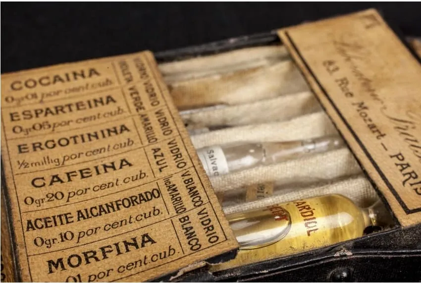 venenos-del-museo-de-antropologia-forense-de-la-ucm-madrid