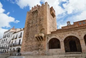 torre de bujaco en caceres