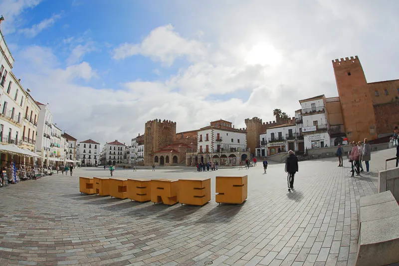 plaza mayor de caceres