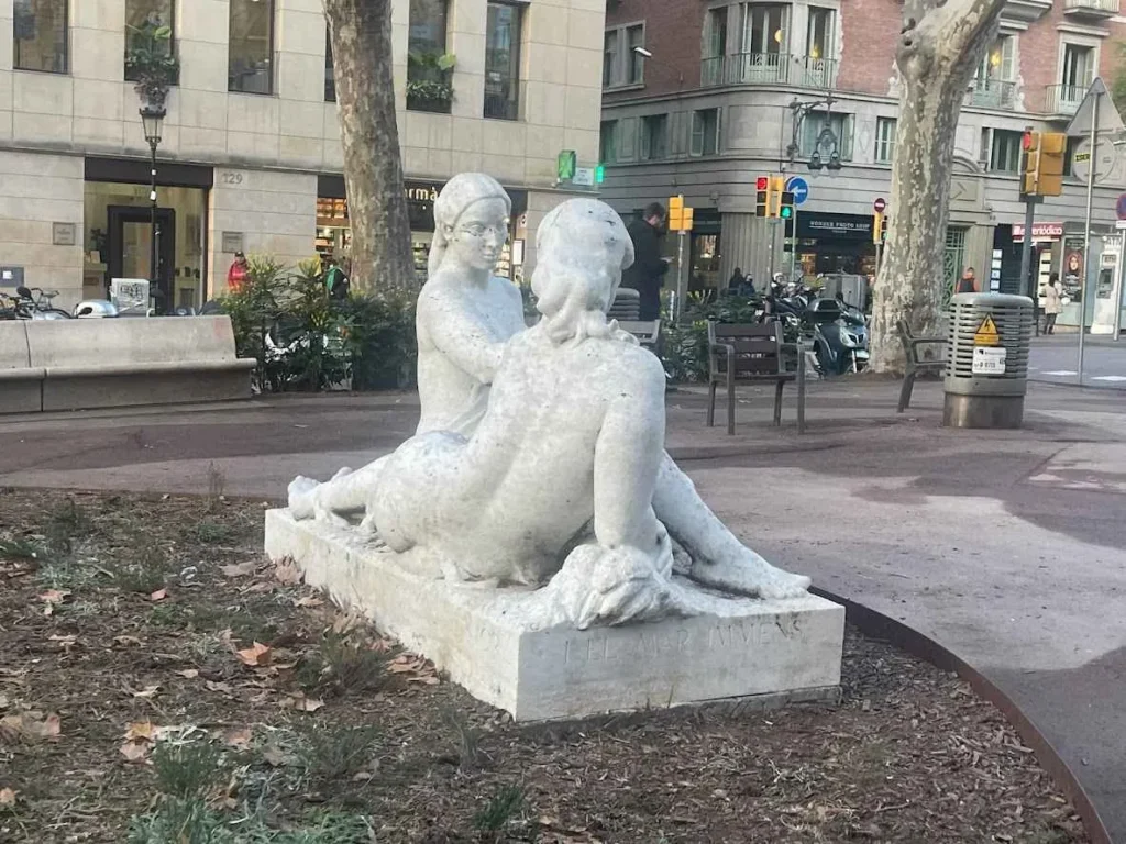 oda nova a barcelona de espalada