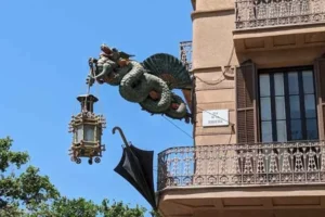 casa bruno cuadros o casa de los paraguas