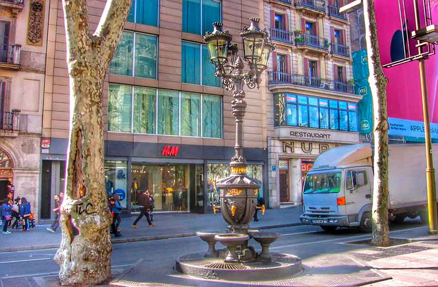 las ramblas y fuente de canaletas