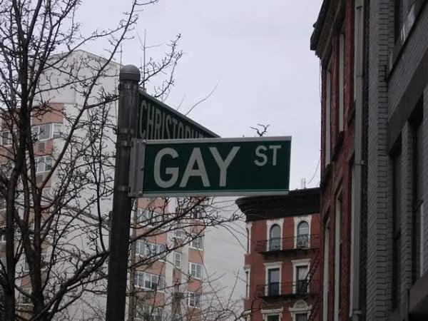 letrero de gay street