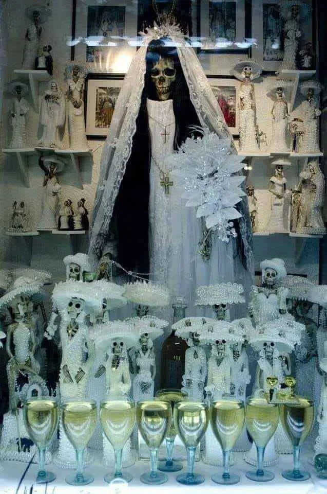 la niña blanca o santa muerte altar de doña queta en tepito