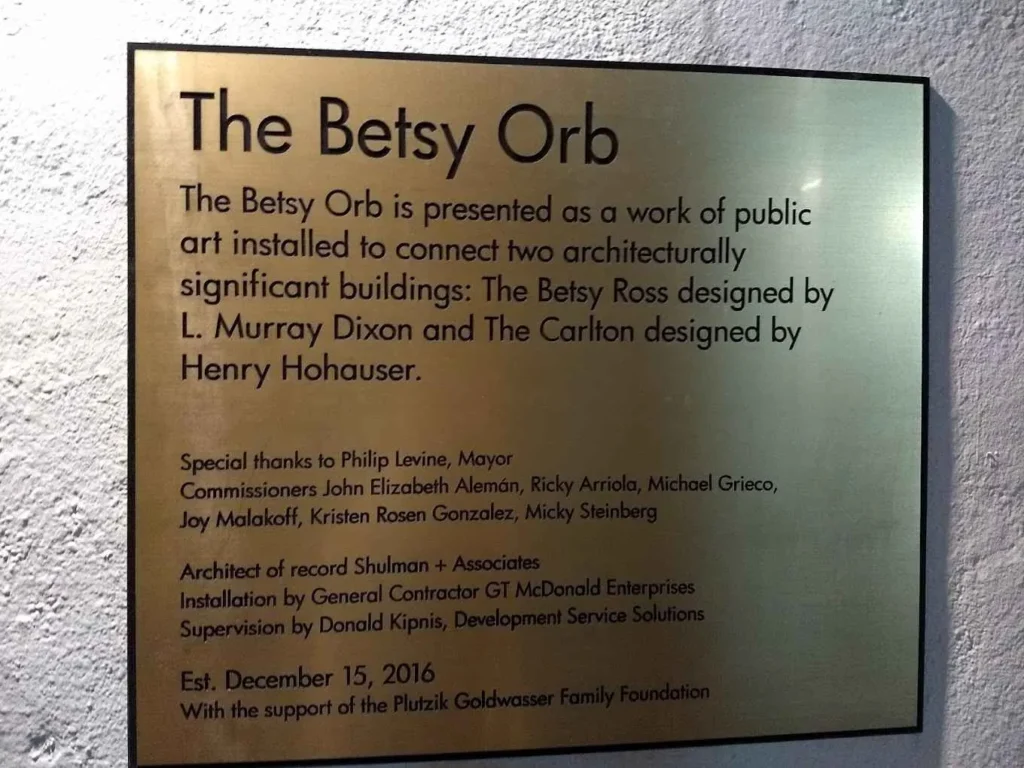 the betsy orb o el huevo gigante de miami beach
