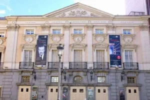 teatro mas antiguo de españa, el teatro español en el barrio de las letras