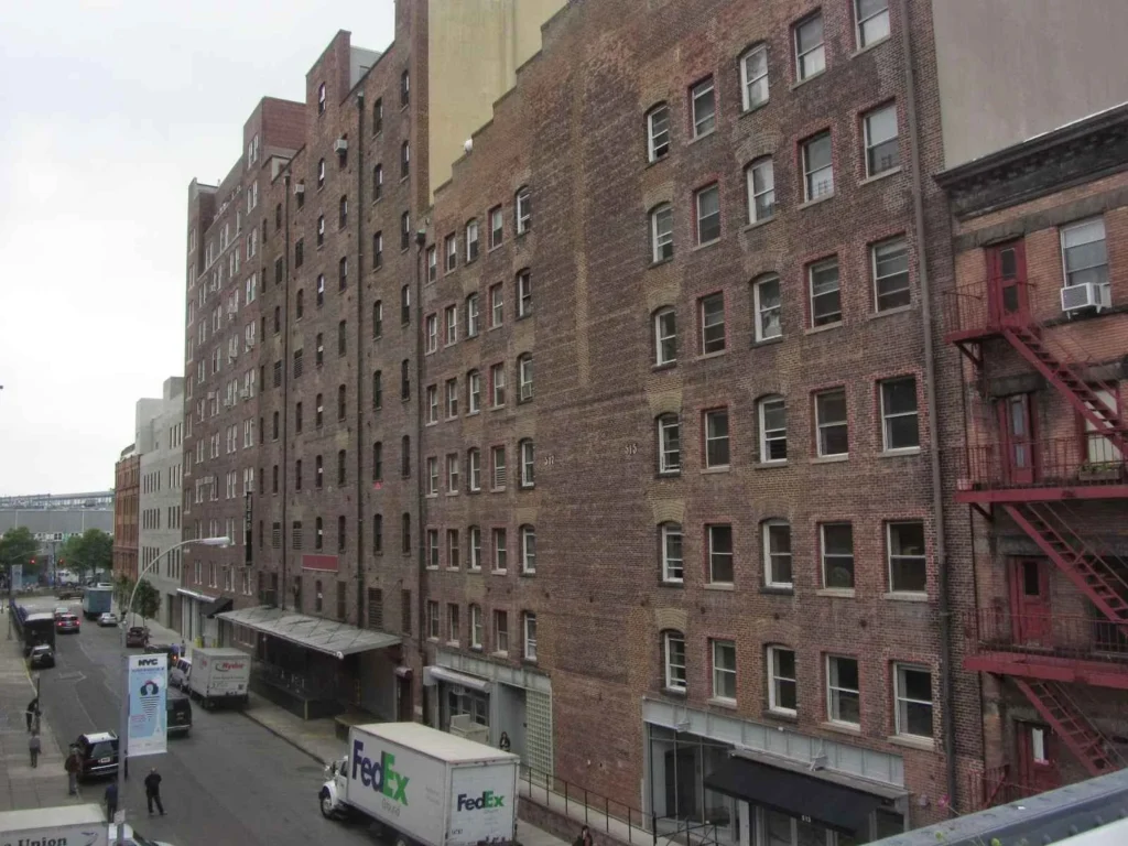 edificio de ladrillo rojo antiguo almacen del proyecto manhattan