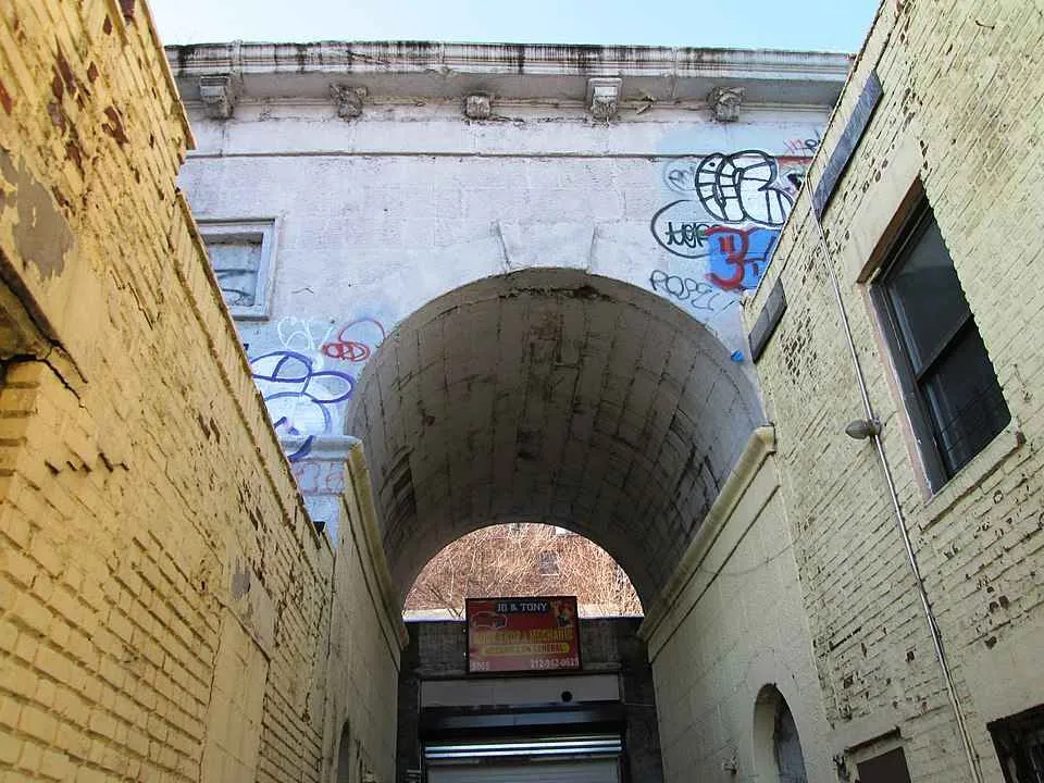 el arco seaman-drake visto desde abajo