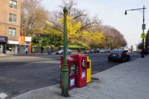 Una de las últimas farolas de gas públicas originales de Nueva York