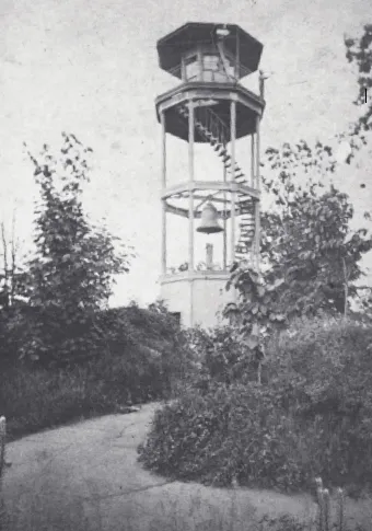 Torre de vigilancia contra incendios de Harlem en 1857 en el parque Mount Morris