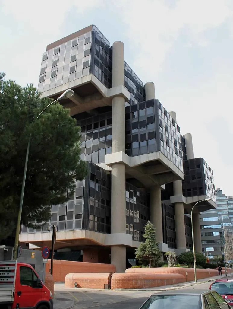 Fachada modular de Los Cubos en Madrid