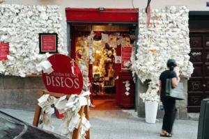 la tienda de los deseos en madrid calle escalinata