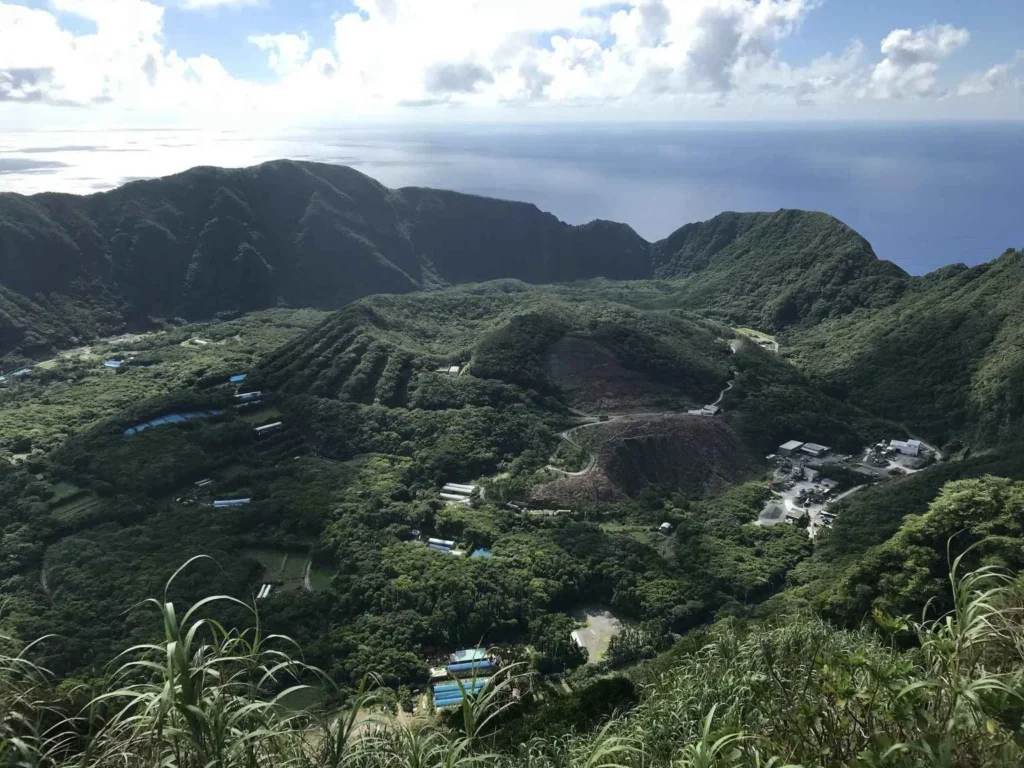 La vista desde Ootobu, el pico más alto de la isla