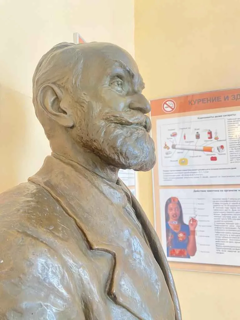 busto de Ivan Pavlov