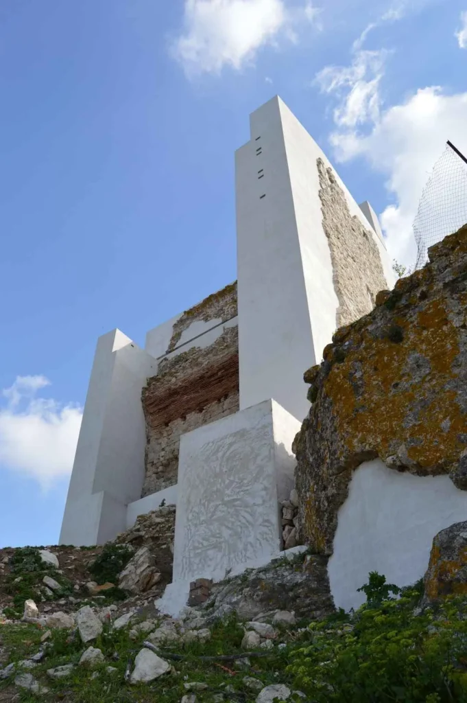 polemica restauracion del castillo de matrera