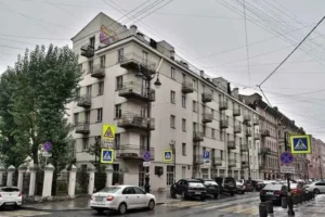 edificio apodado lagrima del socialismo en san petersburgo