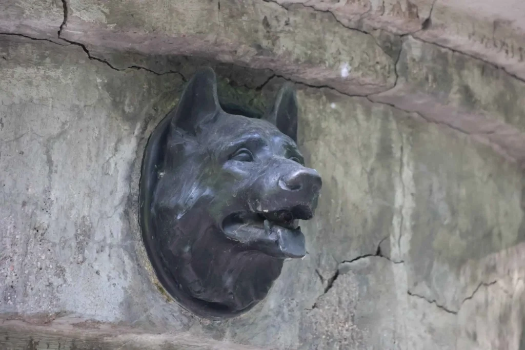 monumento al perro de pavlov