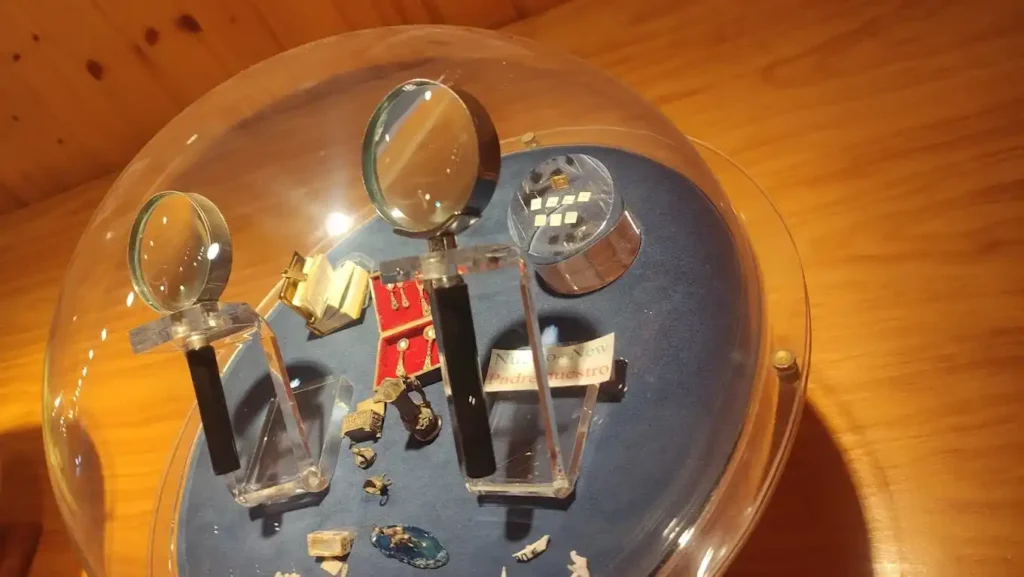 libro miniatura mijas