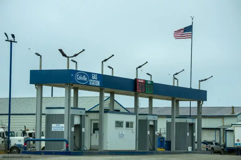 la unica estacion de combustible de deadhorse