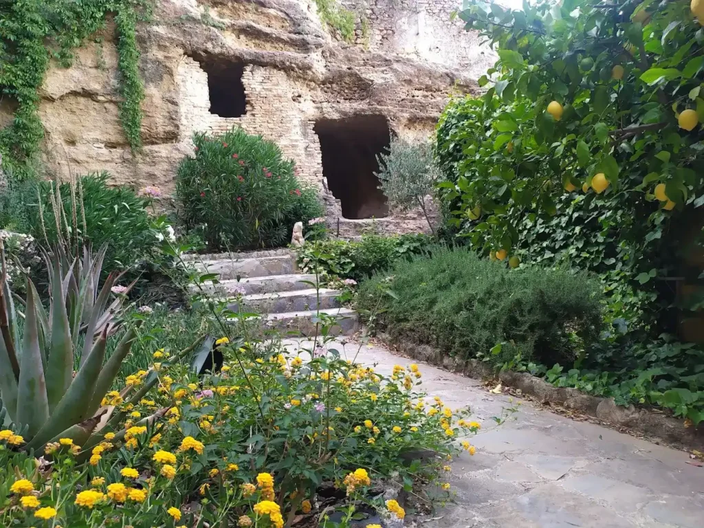 ermita rupestre de la oscuridad