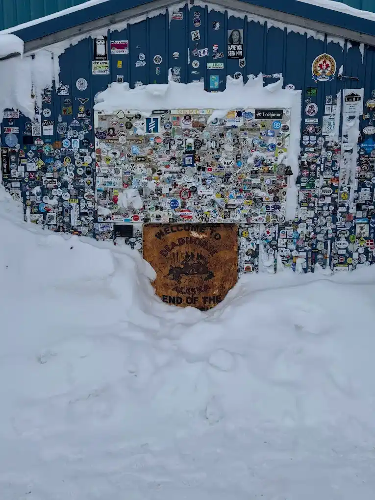 deadhorse y prudhoe bay general store en invierno