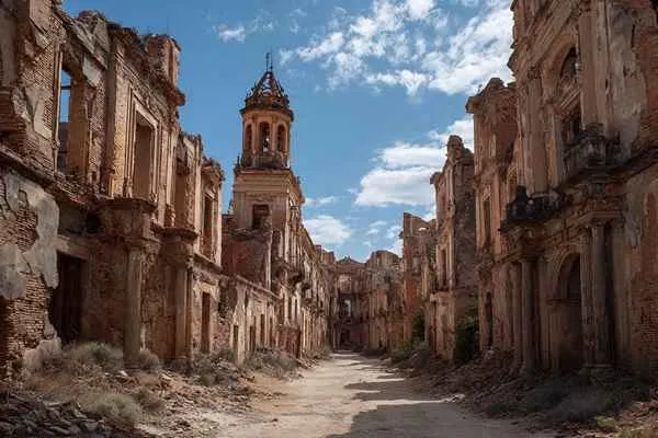 belchite el pueblo fantasma de la guerra civil española