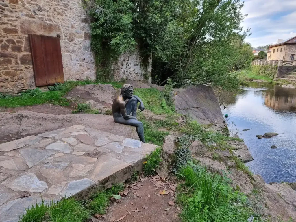 el solitario hombre pez