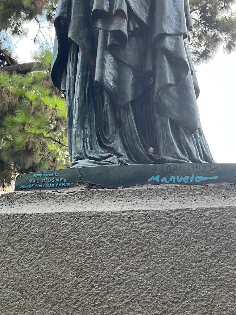 Firma de Bartholdi y Sello de Val d’Osne