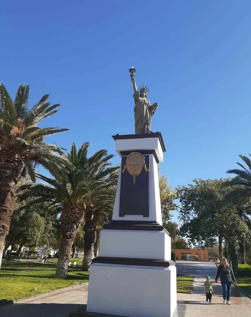 replica original de bartholdi de la estatua de la libertad