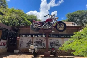 museo de motocicletas clasicas en tiradentes mina gerais