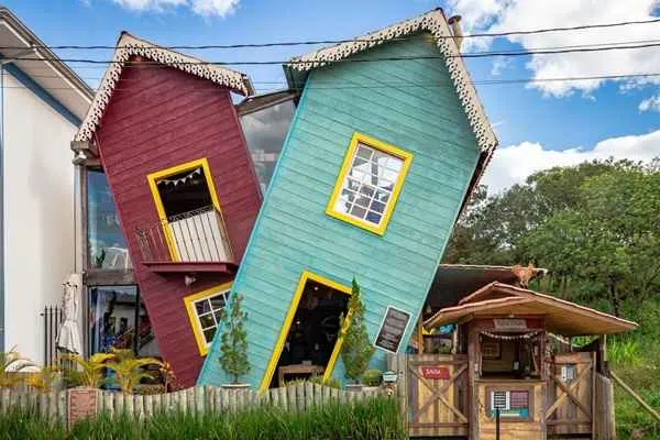 casa torta o torcida de bichinho en minas gerais brasil