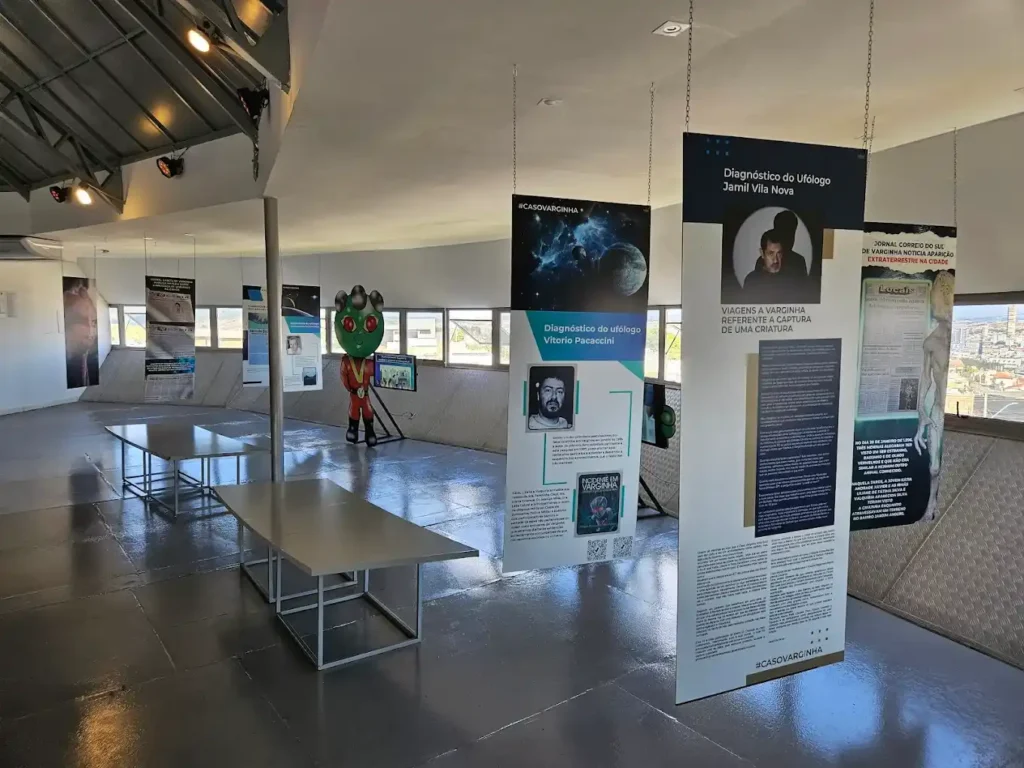 recorte de periodicos sobre el incidente varginha de 1996